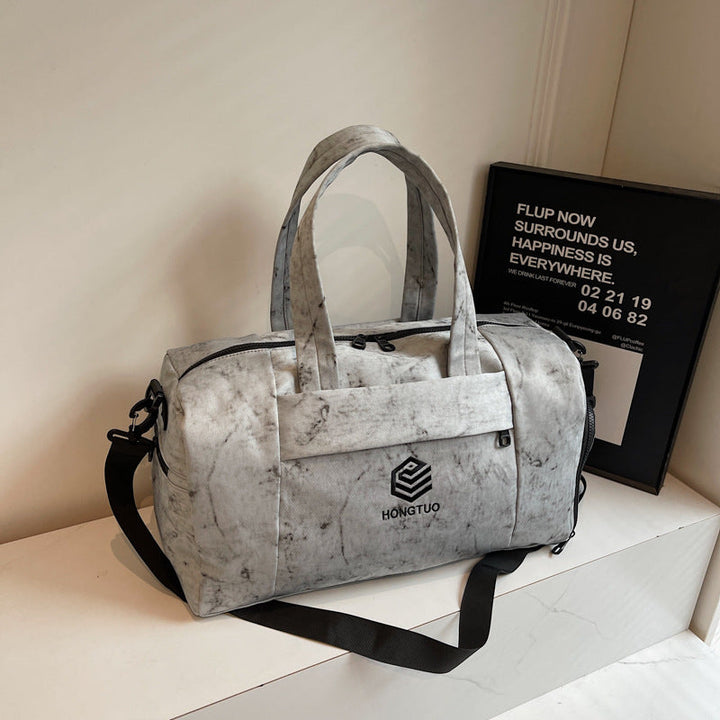 Sporty Travel Bag with Comfortable Shoulder Strap Kalsten