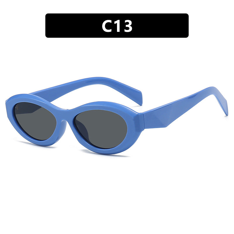 Ladies elegant Cat-Eye sunglasses with protective UV filter and fashionable frame Kalsten