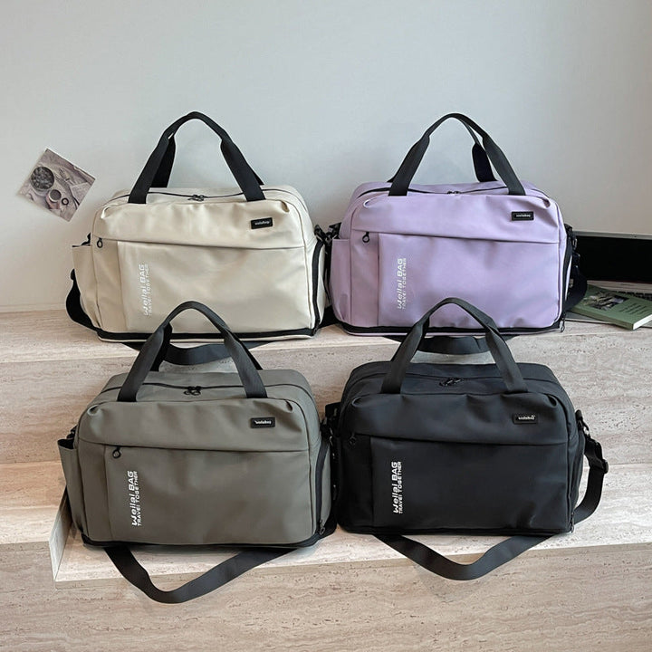 Travel and Sports Bag with Water-Repellent Material and Many Compartments Kalsten