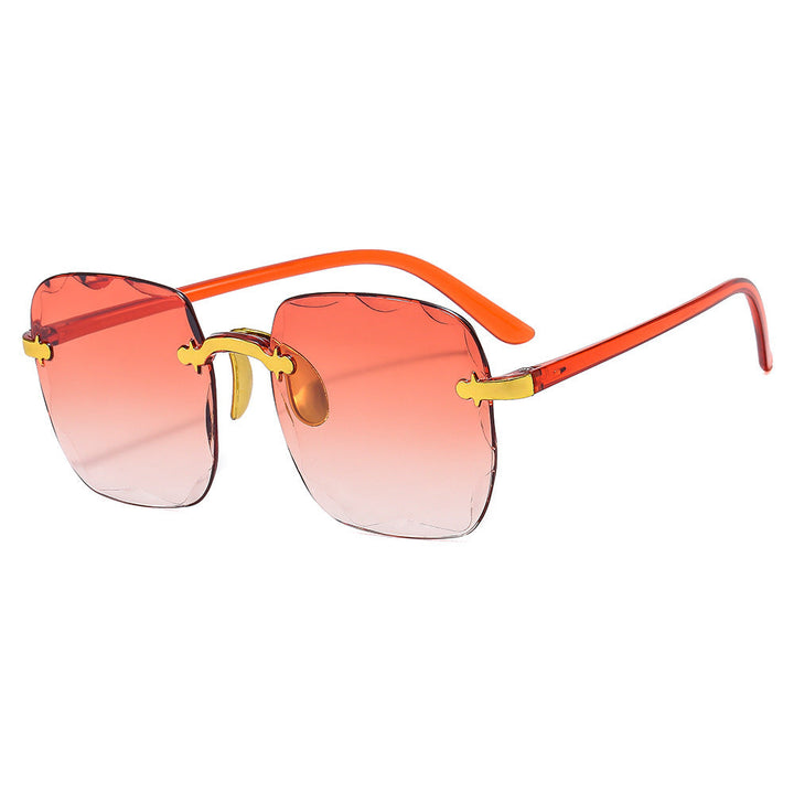 Ladies oversized sunglasses with unique design elements Kalsten