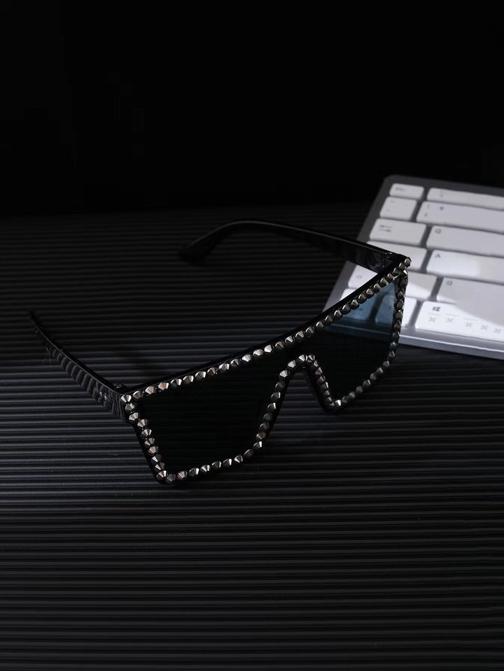 Women's Oversized Sunglasses with Modern Rectangular Frame Kalsten