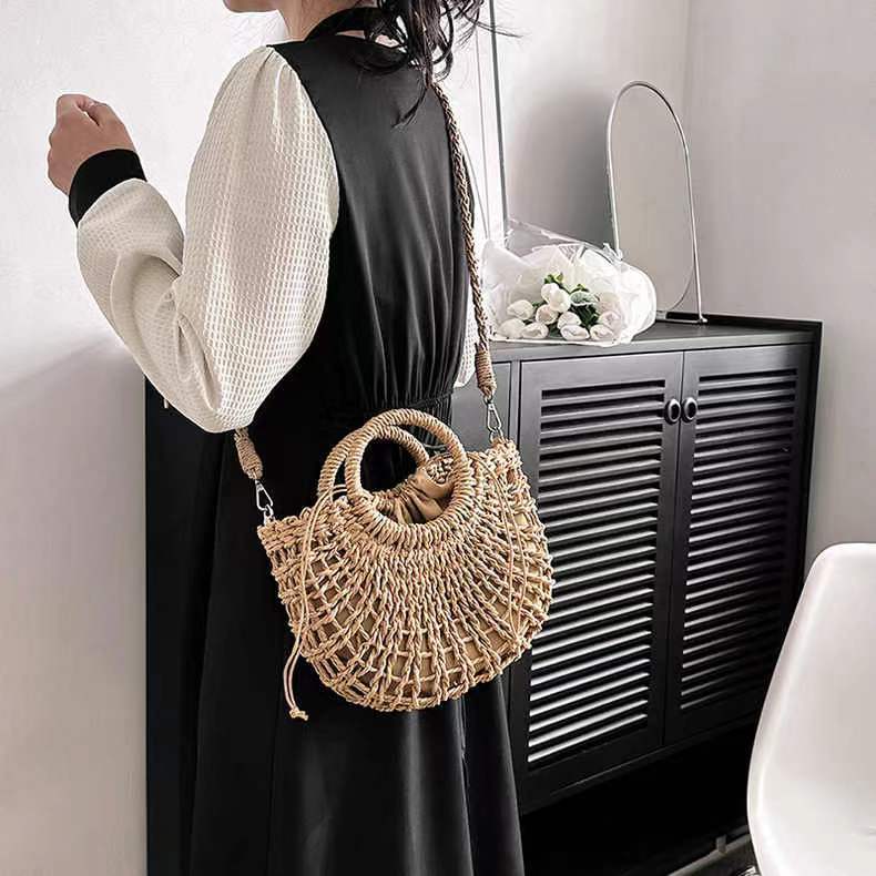 Handcrafted basket bag with playful design Kalsten