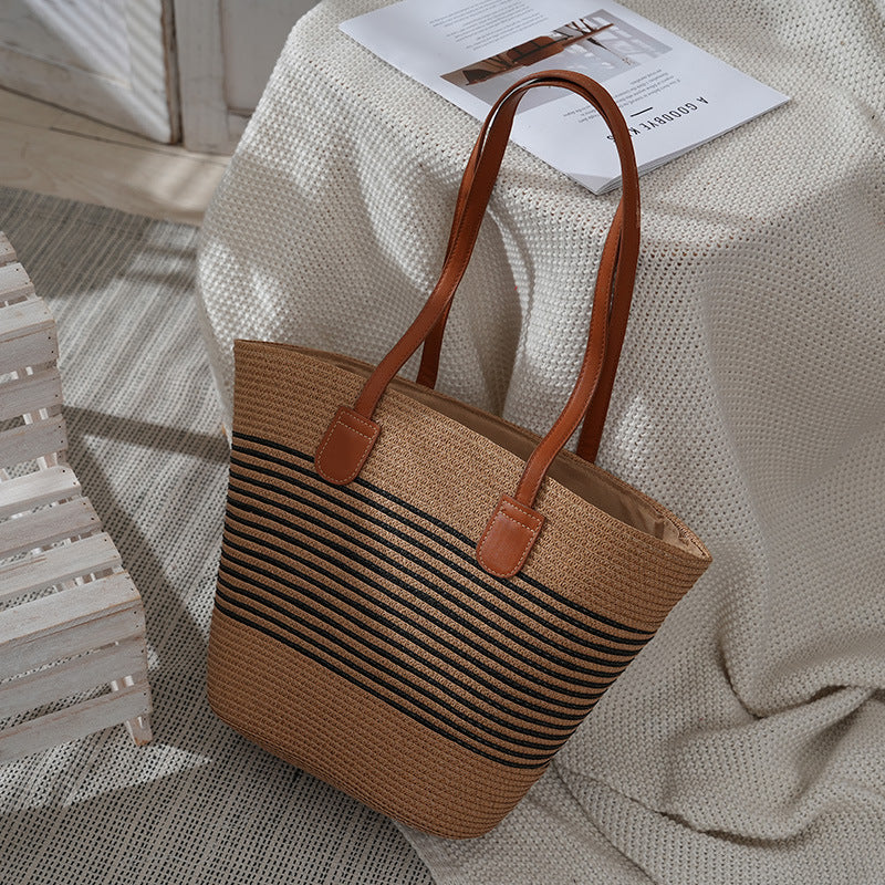 Basket bag with leather handles Acalora