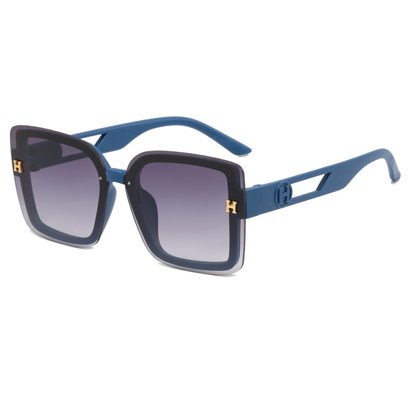 Women modern square sunglasses with elegant design Kalsten