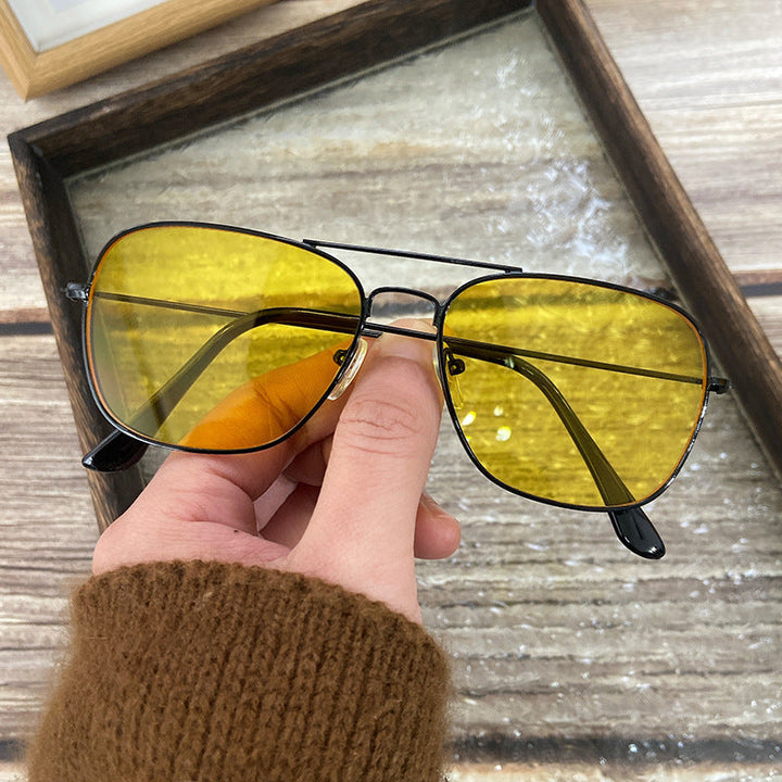 Fashionable metal sunglasses Kalsten