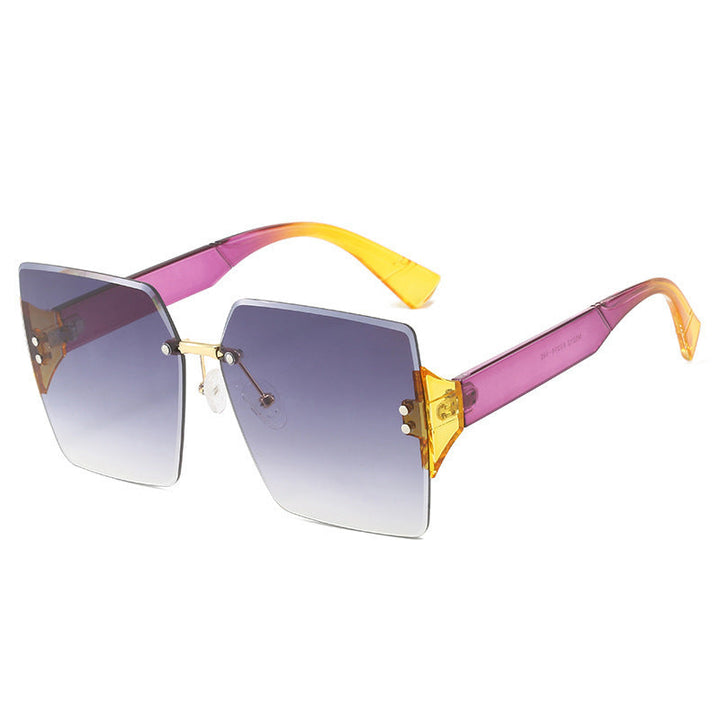 Women Fashionable Oversized Sunglasses in Exclusive Tortoiseshell Design Kalsten