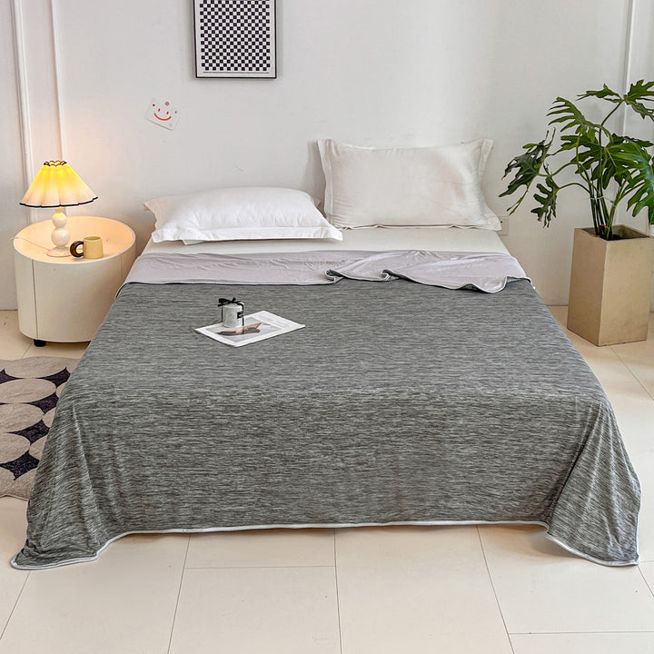 Unisex nan lighter mottled bedspread with breathable microfiber structure Kalsten