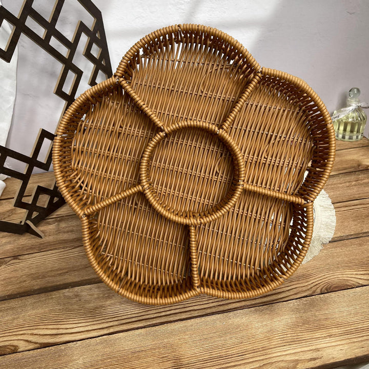 Ladies beef braided serving basket with three compartments Kalsten