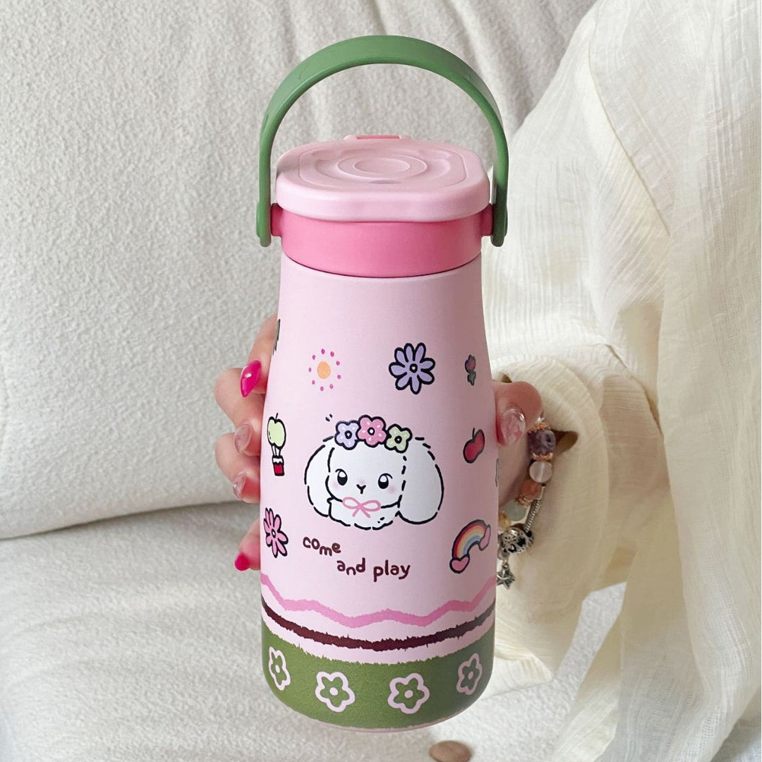 Women's ergonomic water bottle with practical carrying handle Kalsten