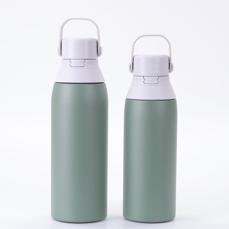 Women's stainless steel water bottle by Kalsten