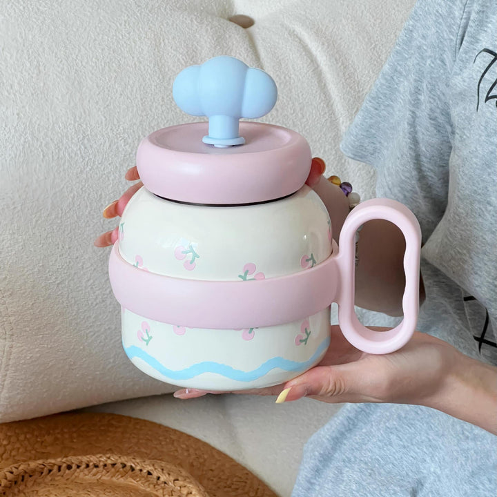 Women's creative drinking bottle with playful design Kalsten