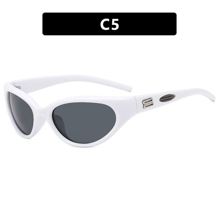 Ladies extravagant sunglasses with curved design Kalsten