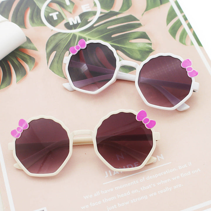 Women's playful sunglasses in creative design Kalsten