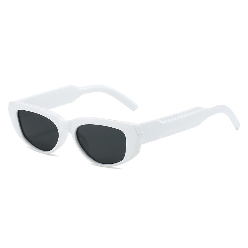 Women's fashionable cat-eye sunglasses with extravagant silhouette Kalsten