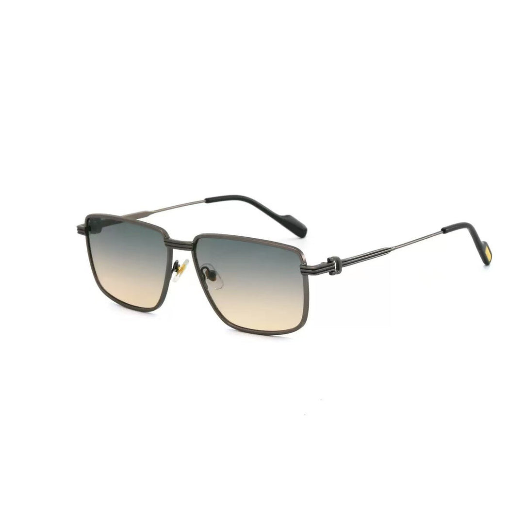 Ladies trendy sunglasses with striking frame and polarized lenses Kalsten