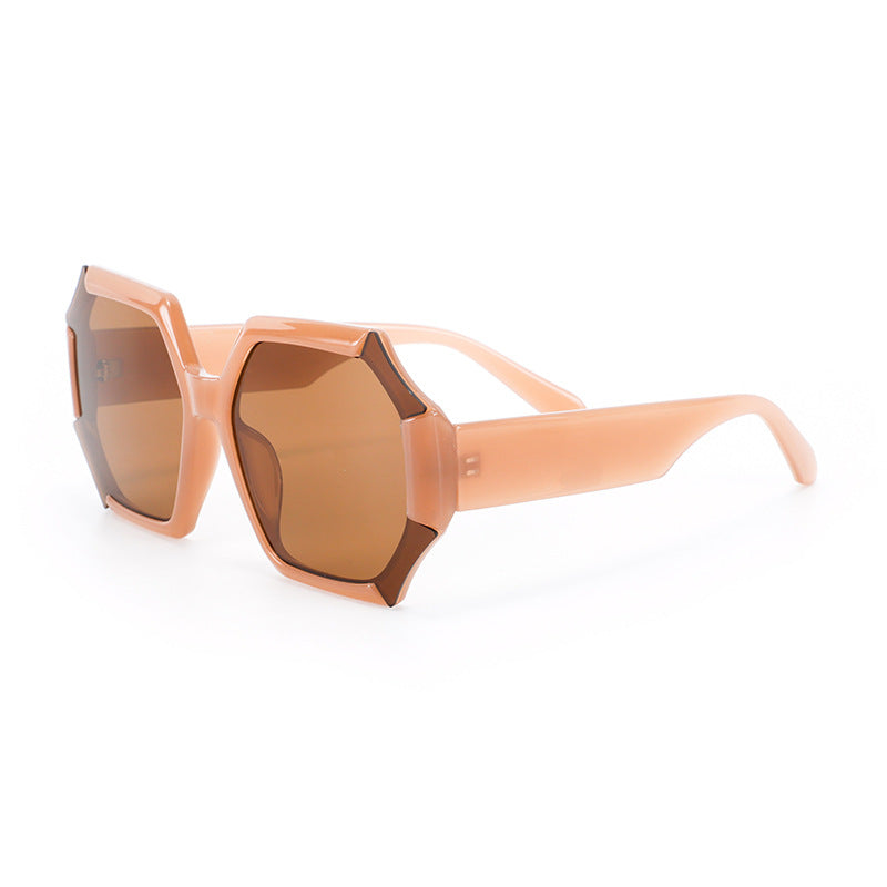 Ladies fashionable sunglasses with faceted frame Kalsten