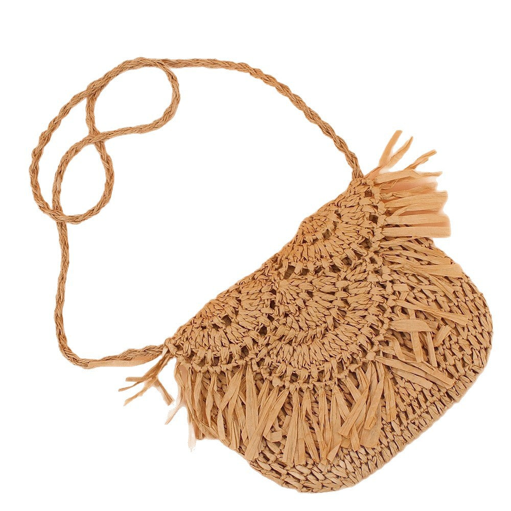 Handmade handbag with fringes Made from natural material Kalsten