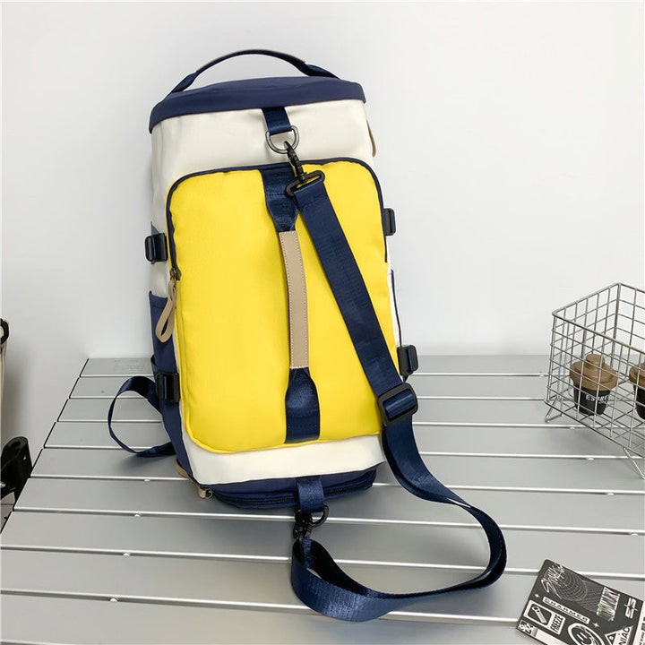 Multifunctional sports and travel bag with outdoor features Kalsten
