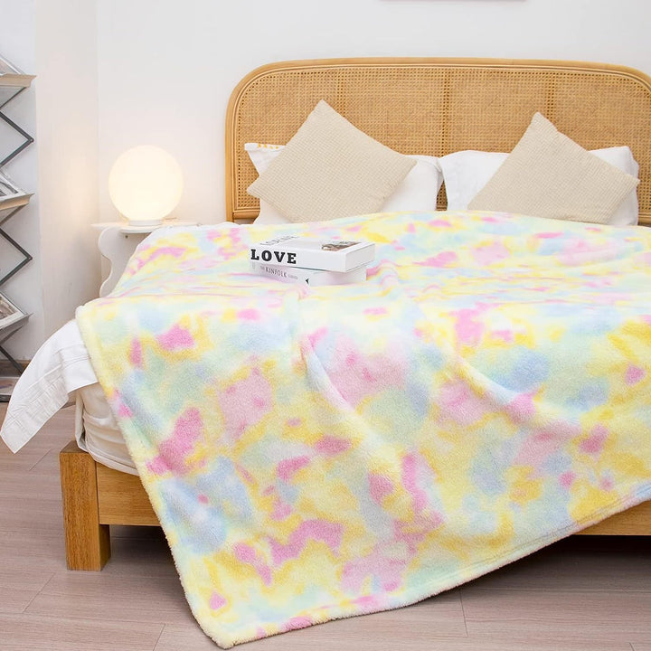 Comforting cuddle blanket Kalsten