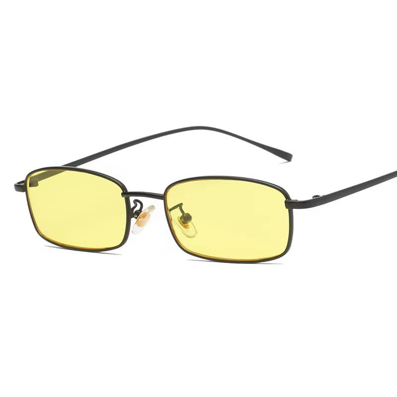 Ladies exclusive sunglasses with striking tortoiseshell pattern and sturdy frame Kalsten