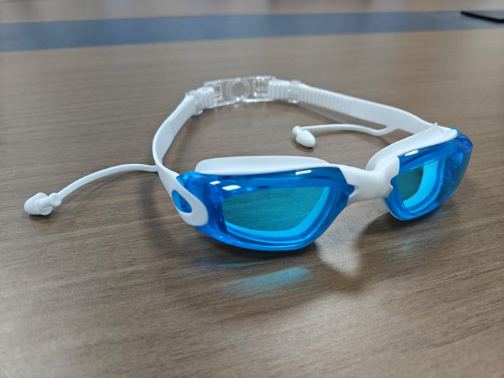 Swim goggles with UV protection and anti-fog Kalsten