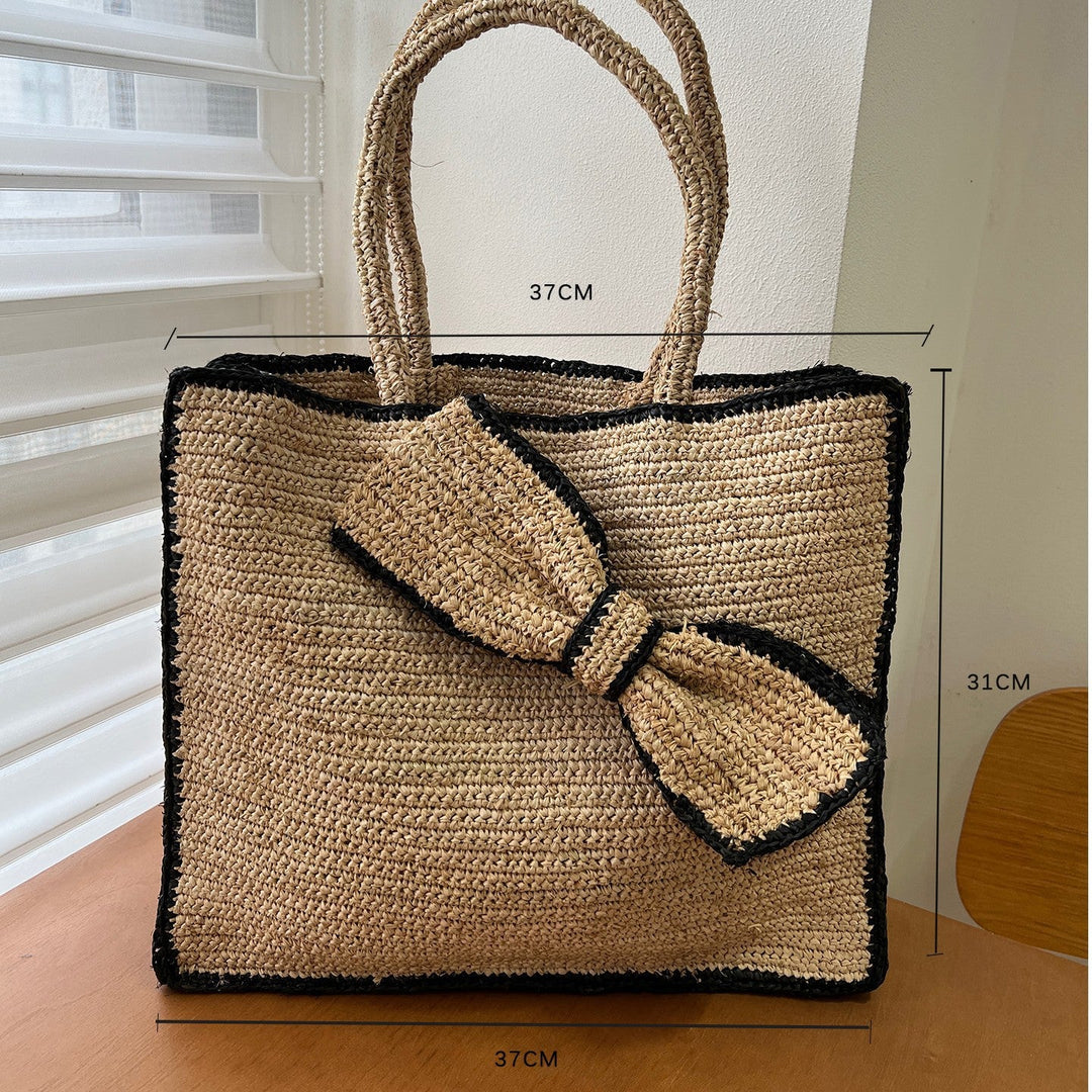 Handcrafted knitted bag with floral design Kalsten
