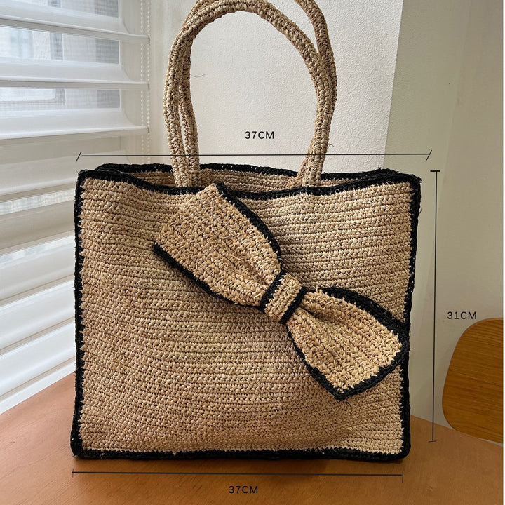 Handcrafted knitted bag with floral design Kalsten