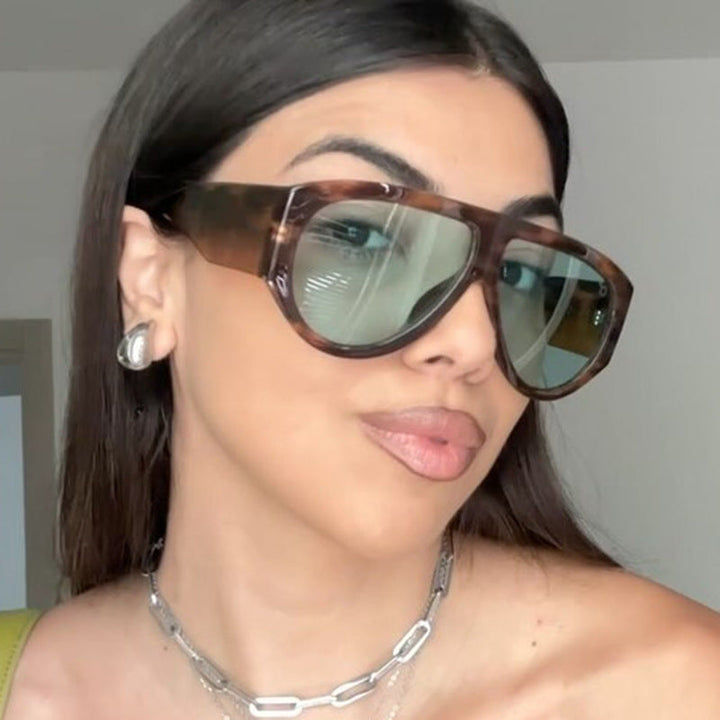 Women extravagant oversized sunglasses with angled frame Kalsten