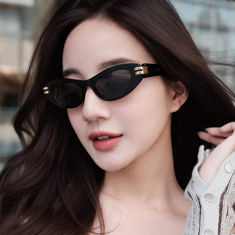 Ladies Cat-Eye Sunglasses with Luxurious Accents Kalsten