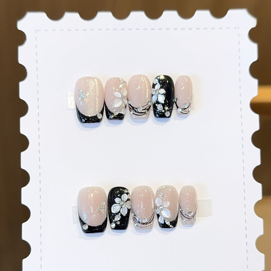 Exclusive artificial nails with floral accents and glitter coating Kalsten