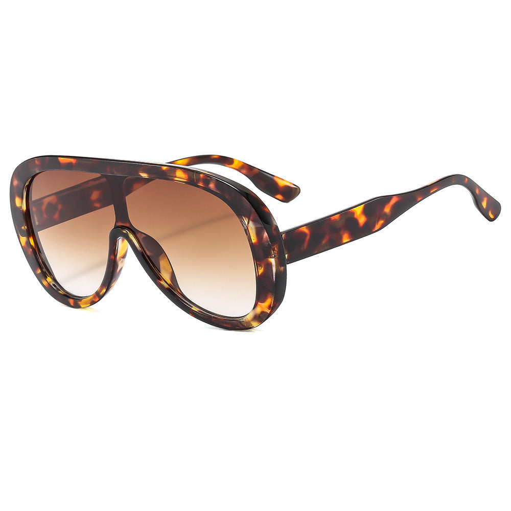 Ladies fashionable sunglasses with wide frame Kalsten