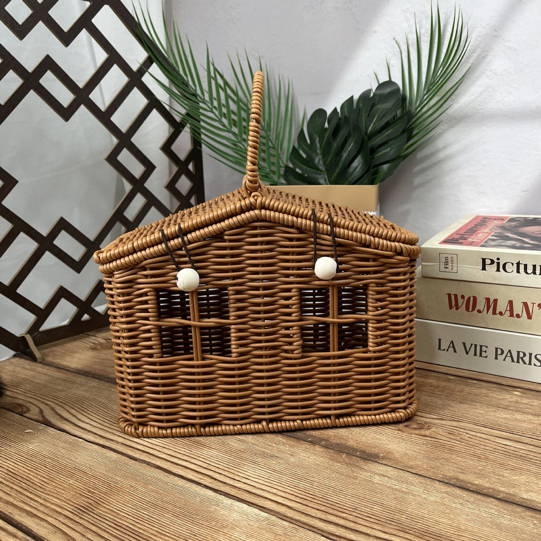Women's stylish braided basket with rounded roof Kalsten