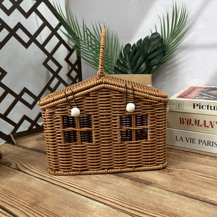 Women's stylish braided basket with rounded roof Kalsten