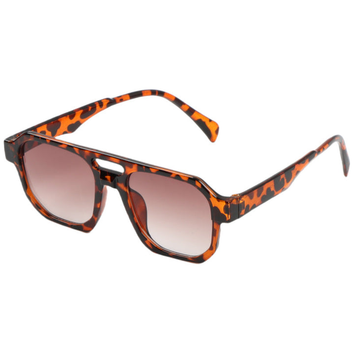 Ladies modern oversized sunglasses with square design Kalsten