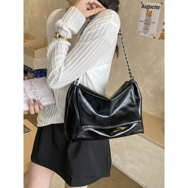 Chic Foldover Shoulder Bag Kalsten