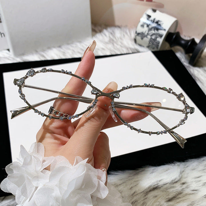 Women's extravagant oversized sunglasses with futuristic design Kalsten