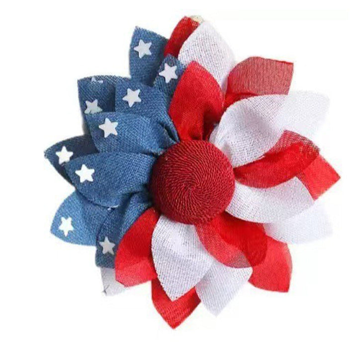 Unisex decorative door wreath with layered fabric bows and star appliqués Kalsten
