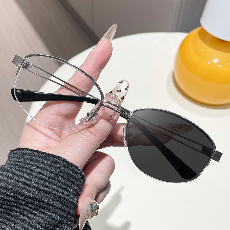 Women's fashionable glasses with modern metal frame Kalsten