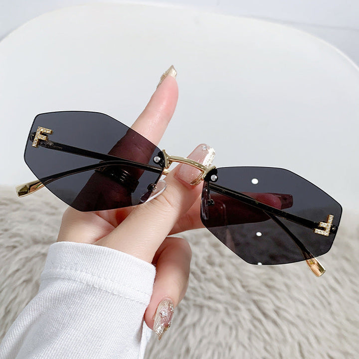 Women's designer sunglasses with innovative hexagonal frame Kalsten