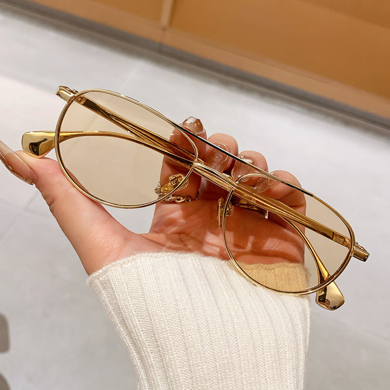 Ladies fashionable pilot sunglasses with elegant gold frame Kalsten