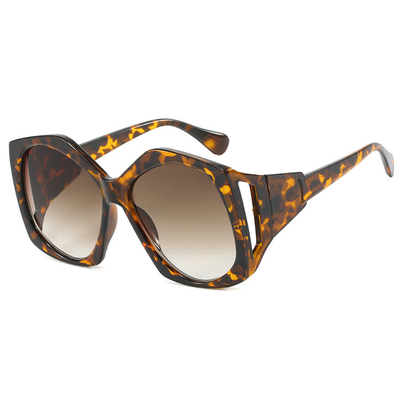 Women oversized sunglasses with futuristic design Kalsten