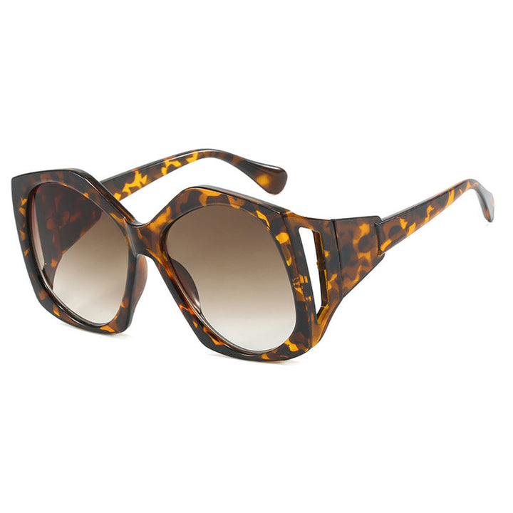 Women oversized sunglasses with futuristic design Kalsten
