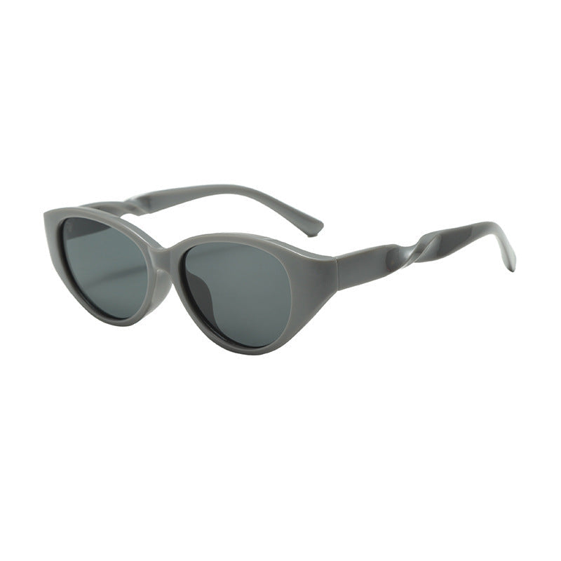 Women Vintage-inspired Sunglasses with Textured Frame Kalsten