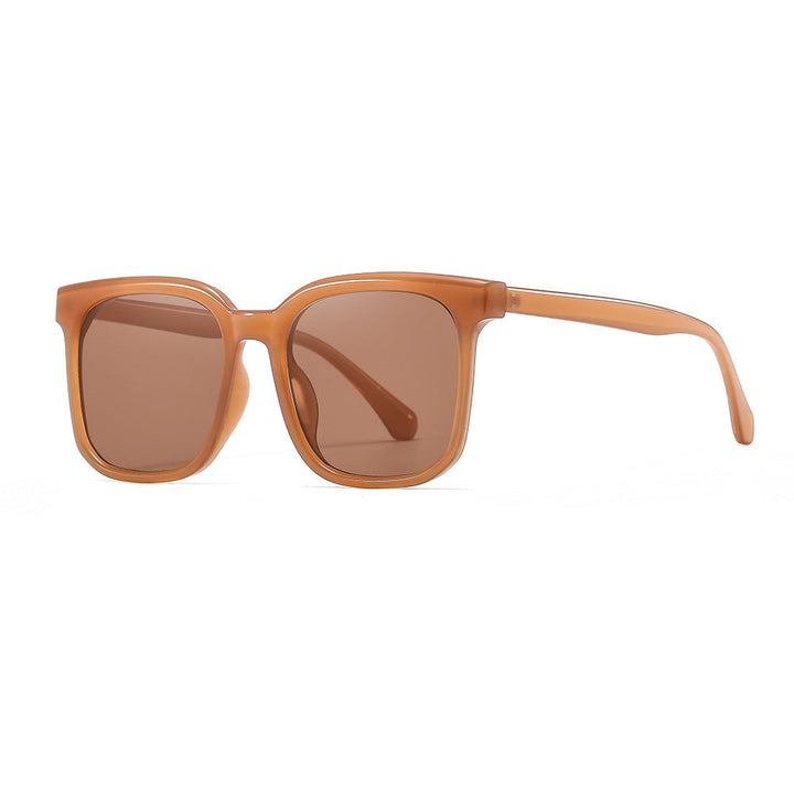 Women's sunglasses with a modern, square frame and UV protection Kalsten