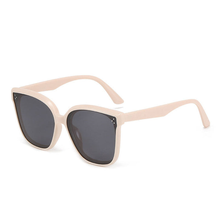Women's Cat-Eye Sunglasses in Elegant and Modern Design Kalsten