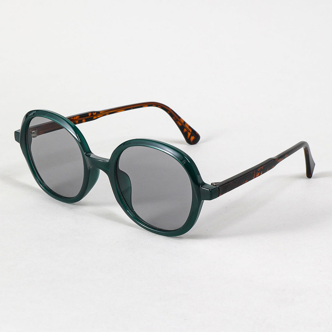 Women’s fashionable sunglasses with a sturdy and stylish frame Kalsten