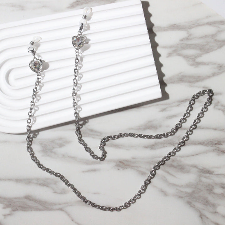 Fashionable glasses holder chain with heart pendants Kalsten