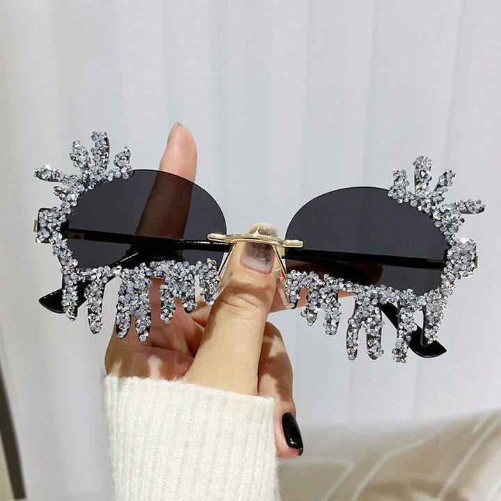 Women Extravagant Sunglasses with Sparkling Rhinestone Decorations Kalsten