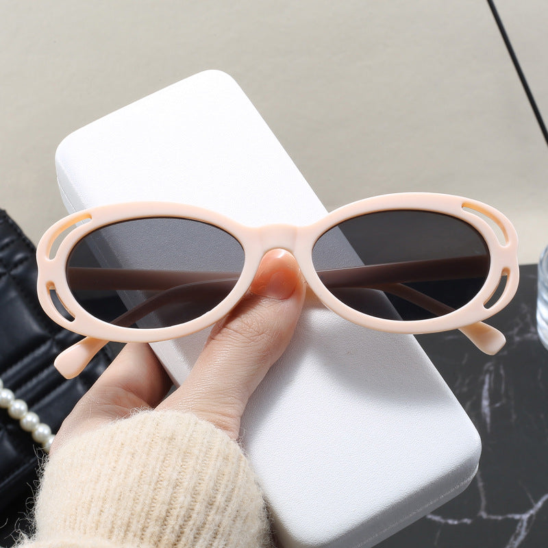 Women's fashionable sunglasses with oval frame and unique design Kalsten