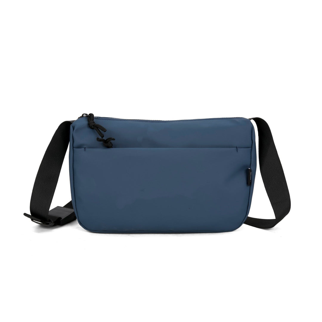 Shoulder bag with lightweight water-repellent material and adjustable shoulder strap Kalsten